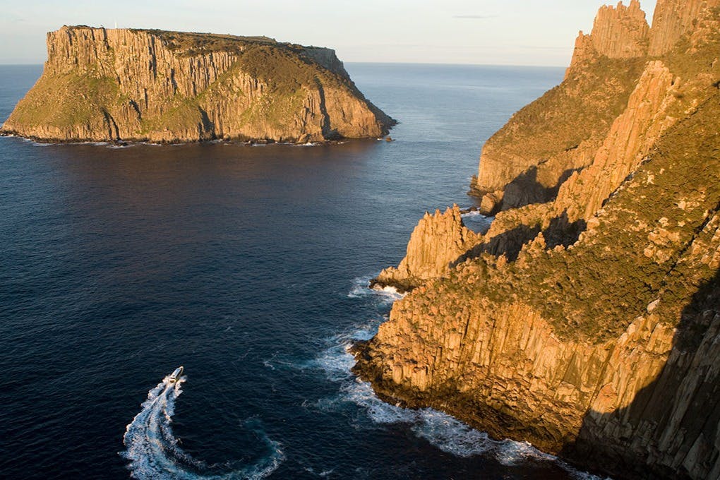 Tasman Island: Guided Tour from Hobart + Cruise + Lunch + Optional Port Arthur - Photo 3