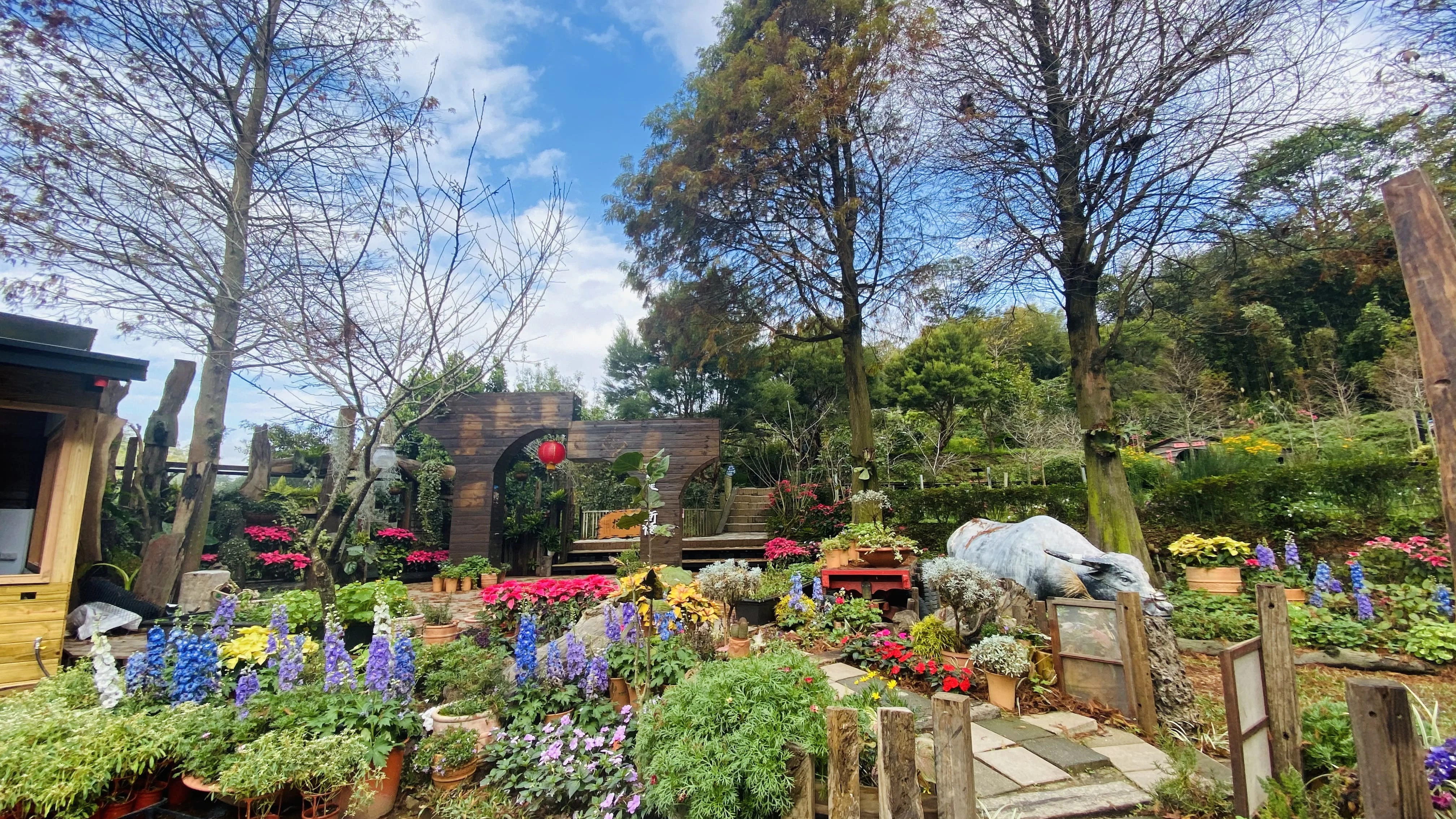 Zhou Ye Cottage Maioli: Full Admission Ticket with Redeemable Credit