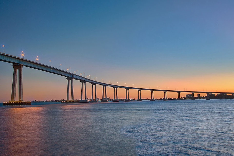 San Diego Signature Dinner Cruise