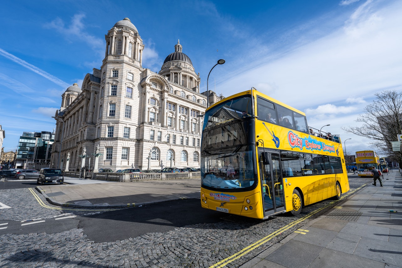 Liverpool River Cruise & Sightseeing Bus Tour - Accommodations in Liverpool