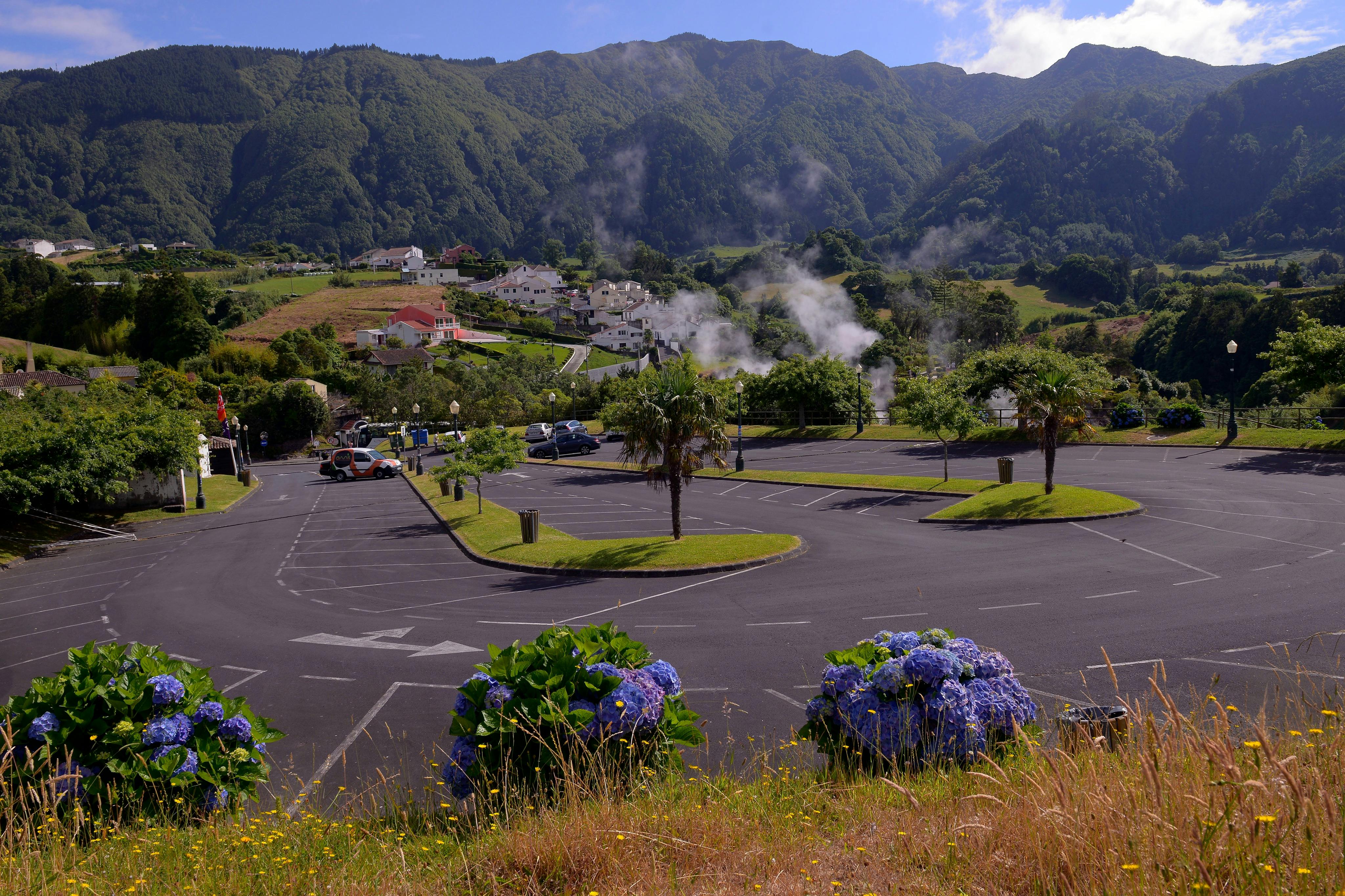 Furnas geothermal hotspot entrance