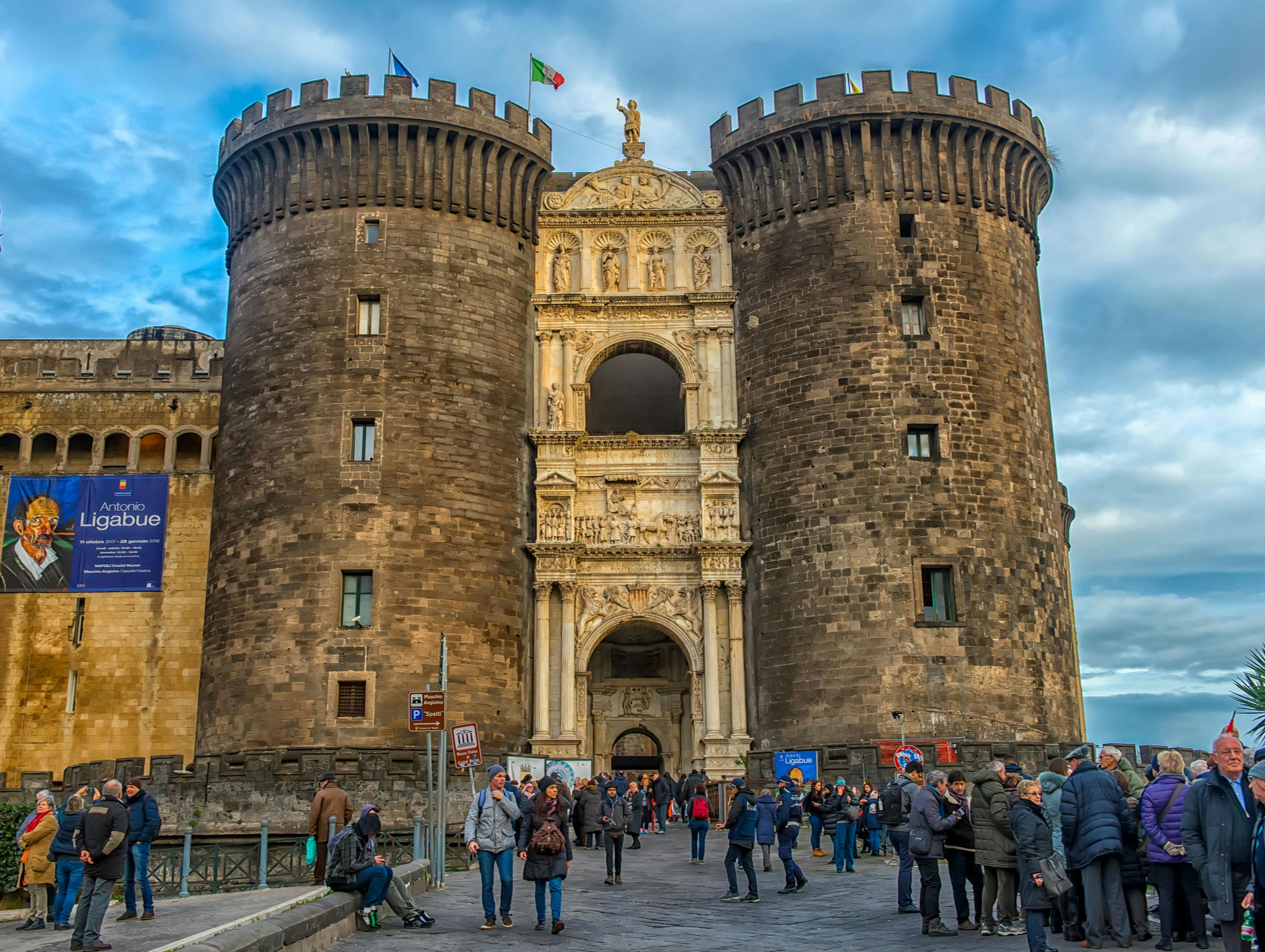 Castel Nuovo i Napoli