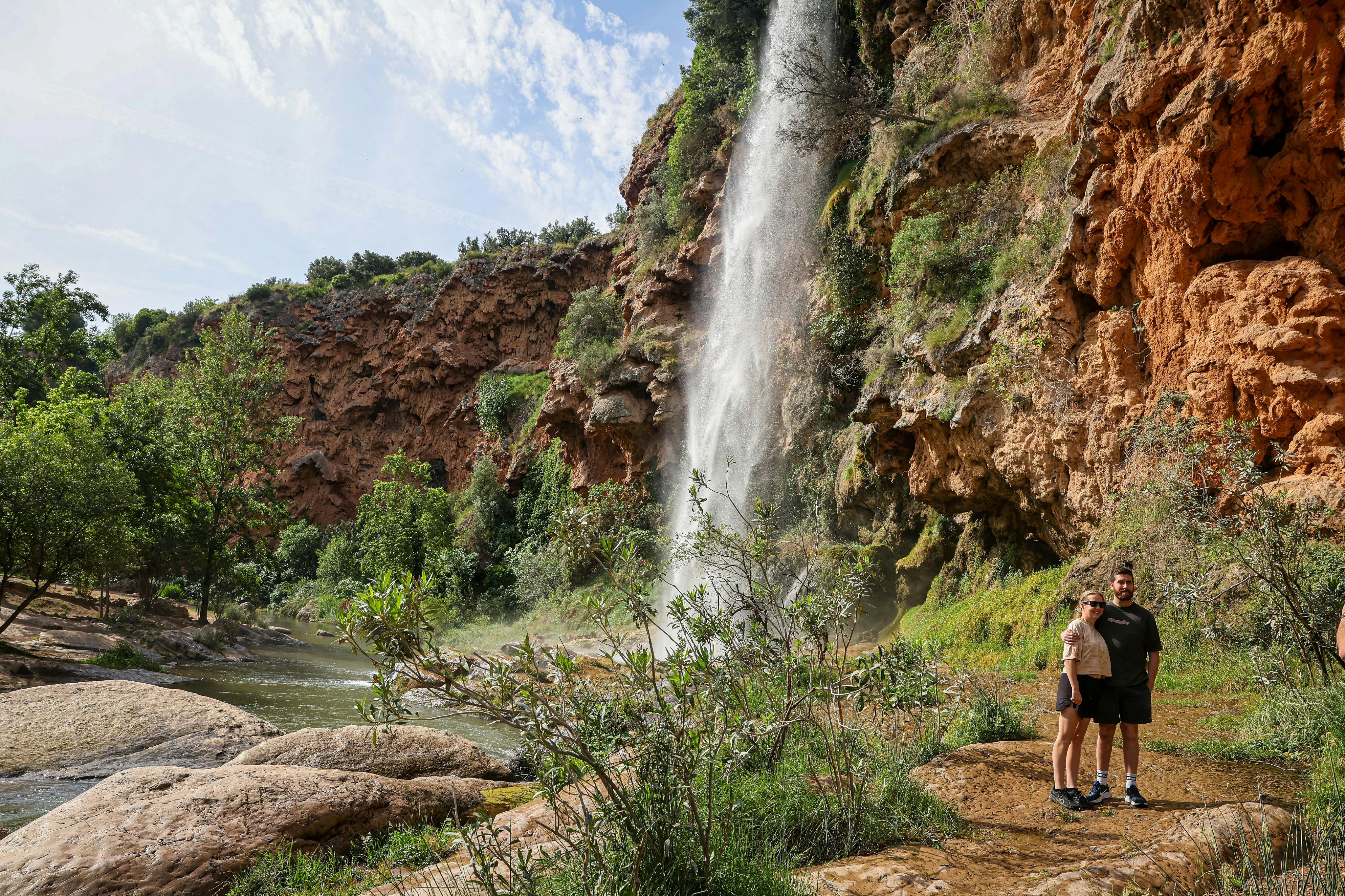 Sorgenti termali di Montanejos e cascata della fidanzata: Tour guidato da Valencia + Pranzo — 8