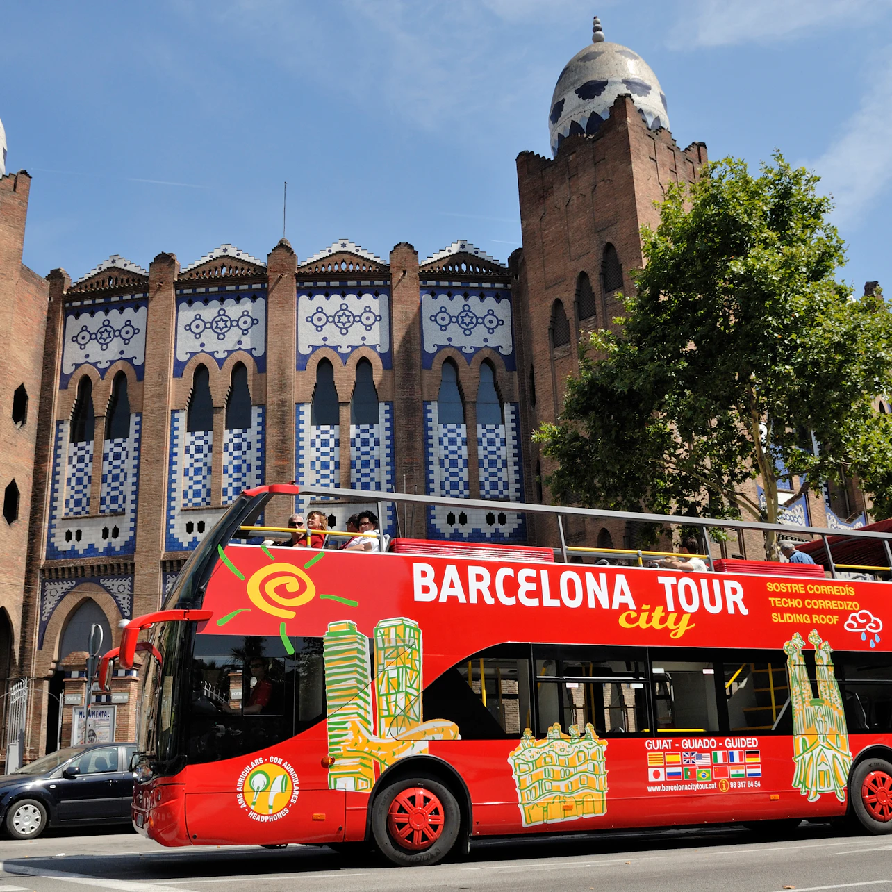 City Tour Barcelona: 24-Hr or 48-Hr Hop-on Hop-off Bus Tour in Barcelona β Tiqets
