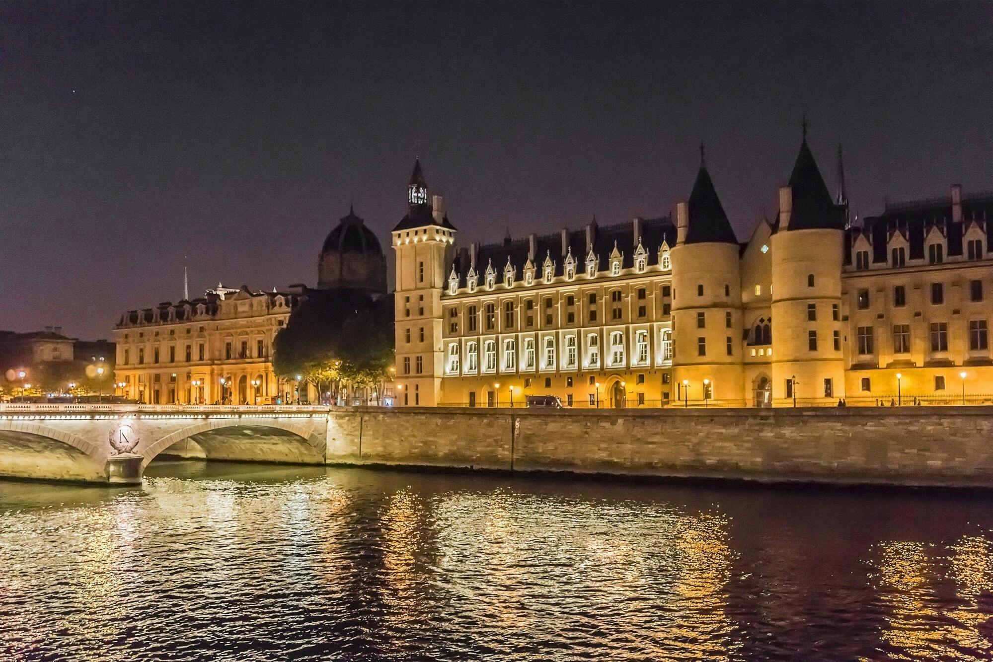 Conciergerie + Σηκουάνα