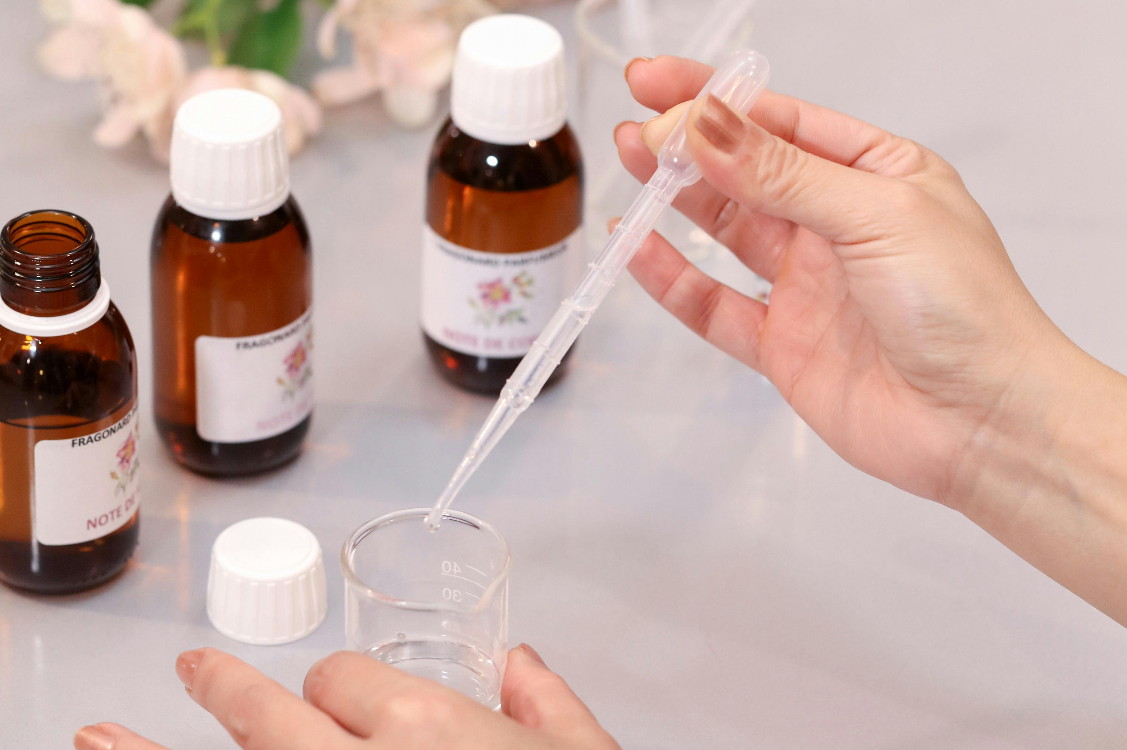 FLOWER OF THE YEAR PERFUME WORKSHOP