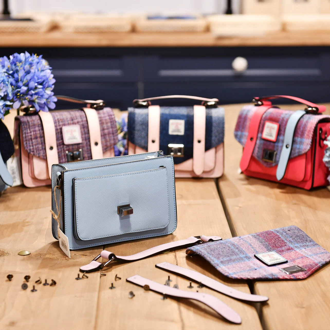 Edinburgh: Islander Handbag Workshop Experience – Canongate in Edinburgh – Tiqets