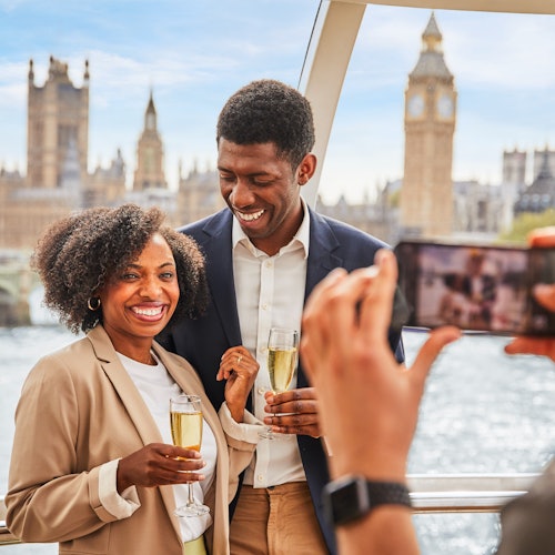 Lastminute.com London Eye: Fast Track with Champagne