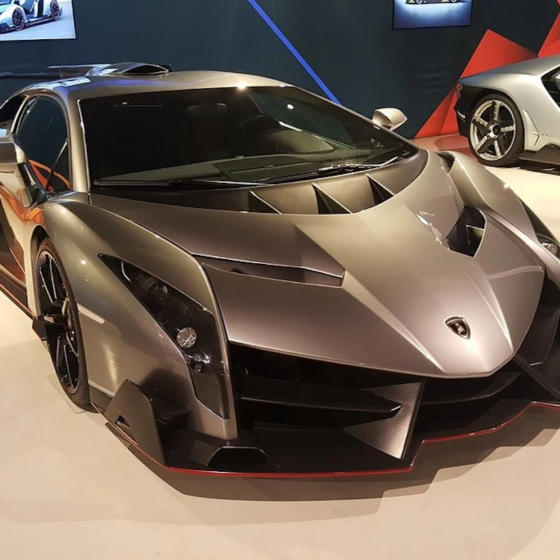 Museus Automobili Lamborghini, Ferruccio Lamborghini, Ferrari e Enzo ...