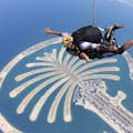 Skydive Dubai - Tandem over palmen