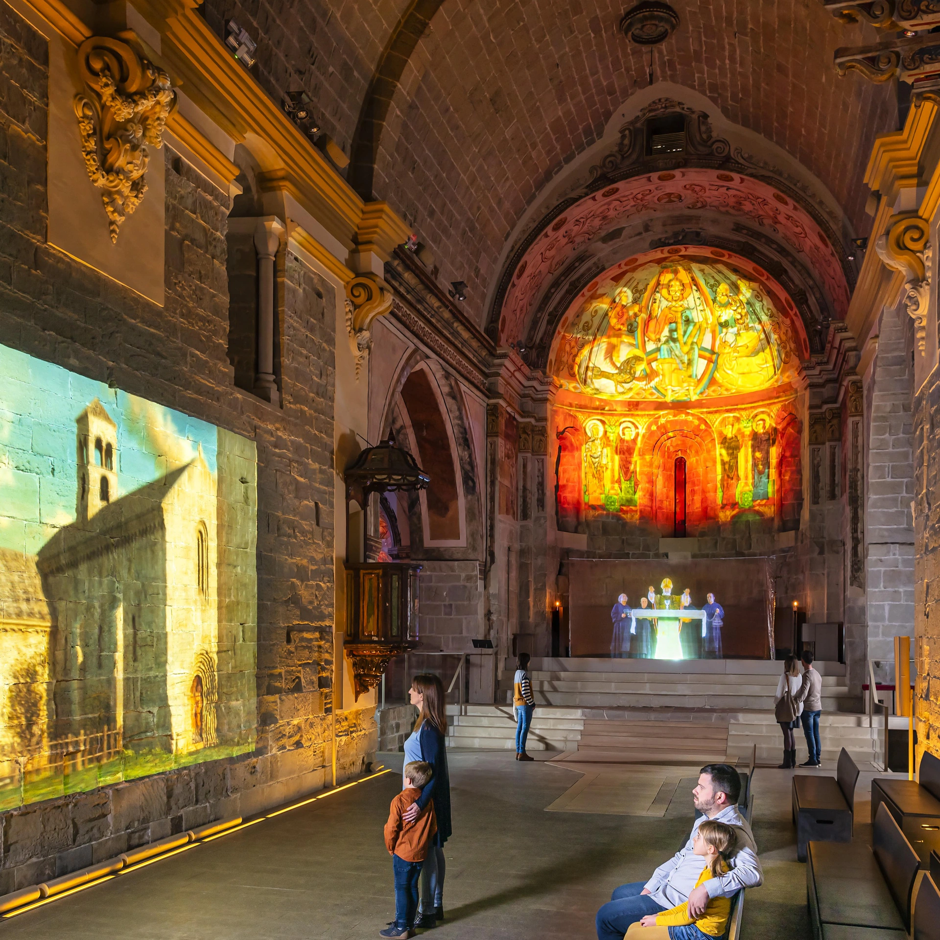 Monestir Món Sant Benet: Tiquet d'entrada + Audioguia