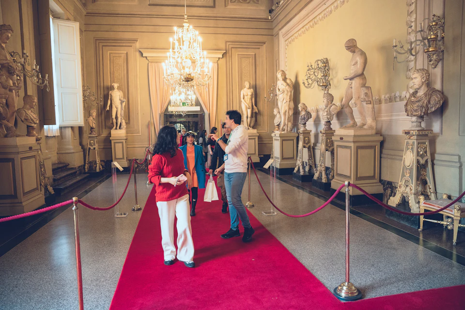 Palatina Gallery Museum Guided Tour