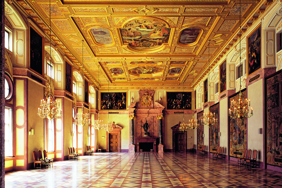 Imperial Hall of the Residence