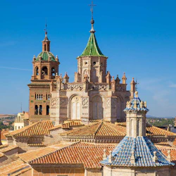 Cathedral of Santa María de Mediavilla & Museo de Arte Sacro: Guided Tour in destination
