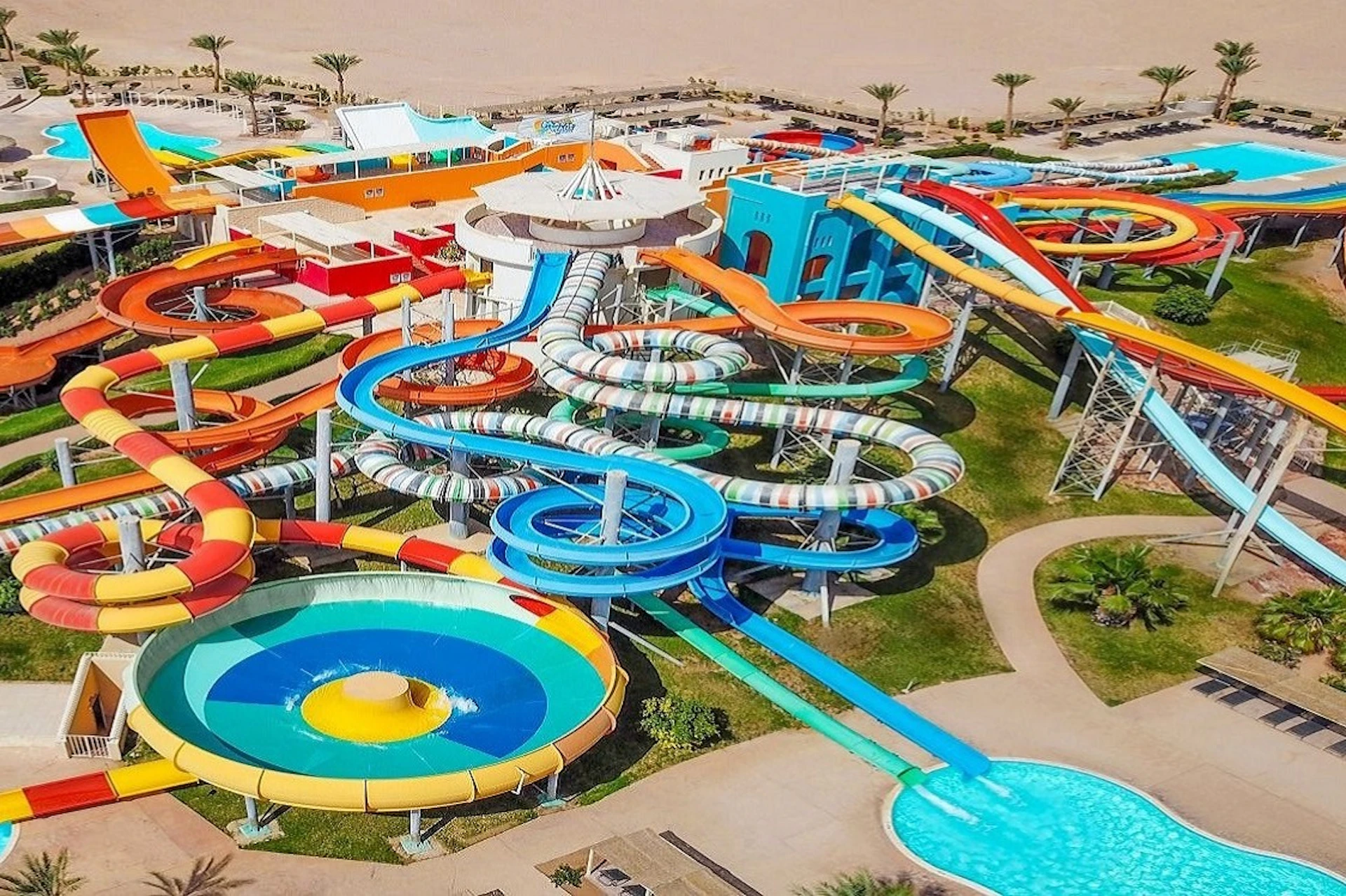 Makadi Water World Aqua Park With Lunch and Transfer - Hurghada