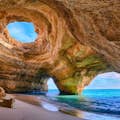 Excursión en Barco por las Cuevas de Benagil al Atardecer desde Portimao