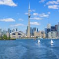 Widok z pocztówki na panoramę Toronto