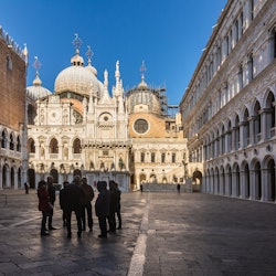 Doge's Palace: Guided Tour with Skip The Line