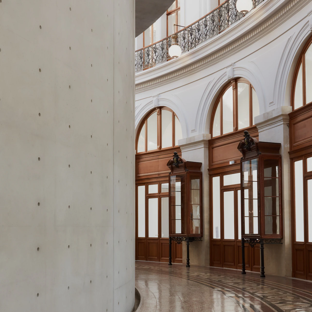 Bourse de Commerce - Pinault Collection: Timed Entrance in Paris – Tiqets