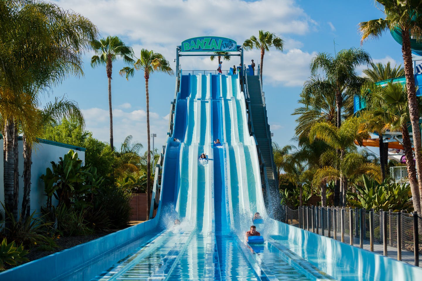 Knott's Soak City Waterpark: One Day Ticket in Los Angeles – Tiqets