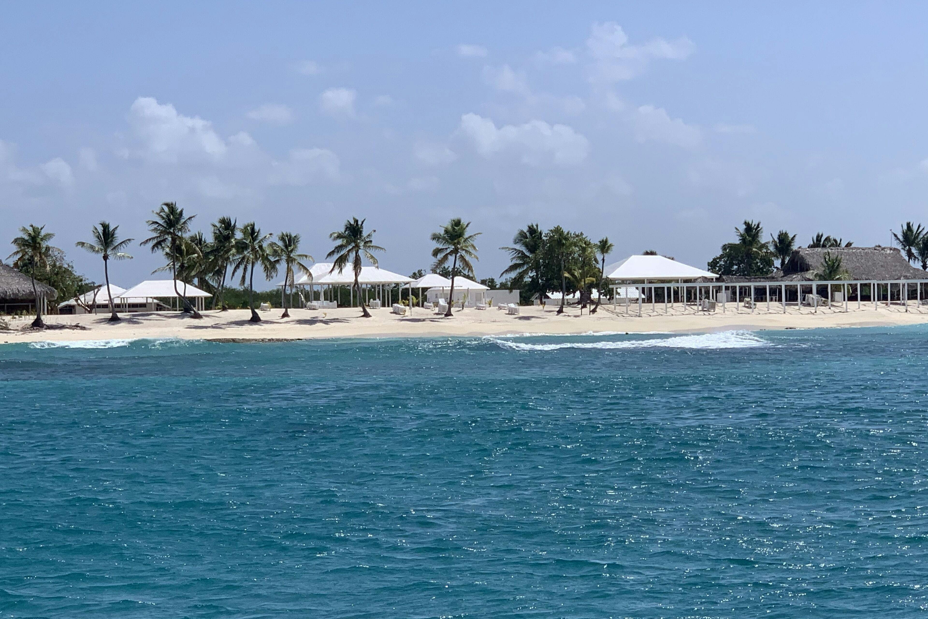 Catalina Island: Snorkeling Tour with Lunch & Drinks from Punta Cana - Photo 6