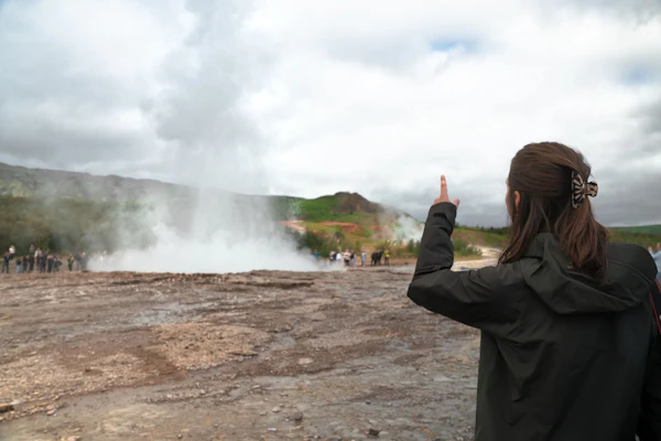 Golden Circle & Langjökull: rondleiding vanuit Reykjavík + tocht op een ...