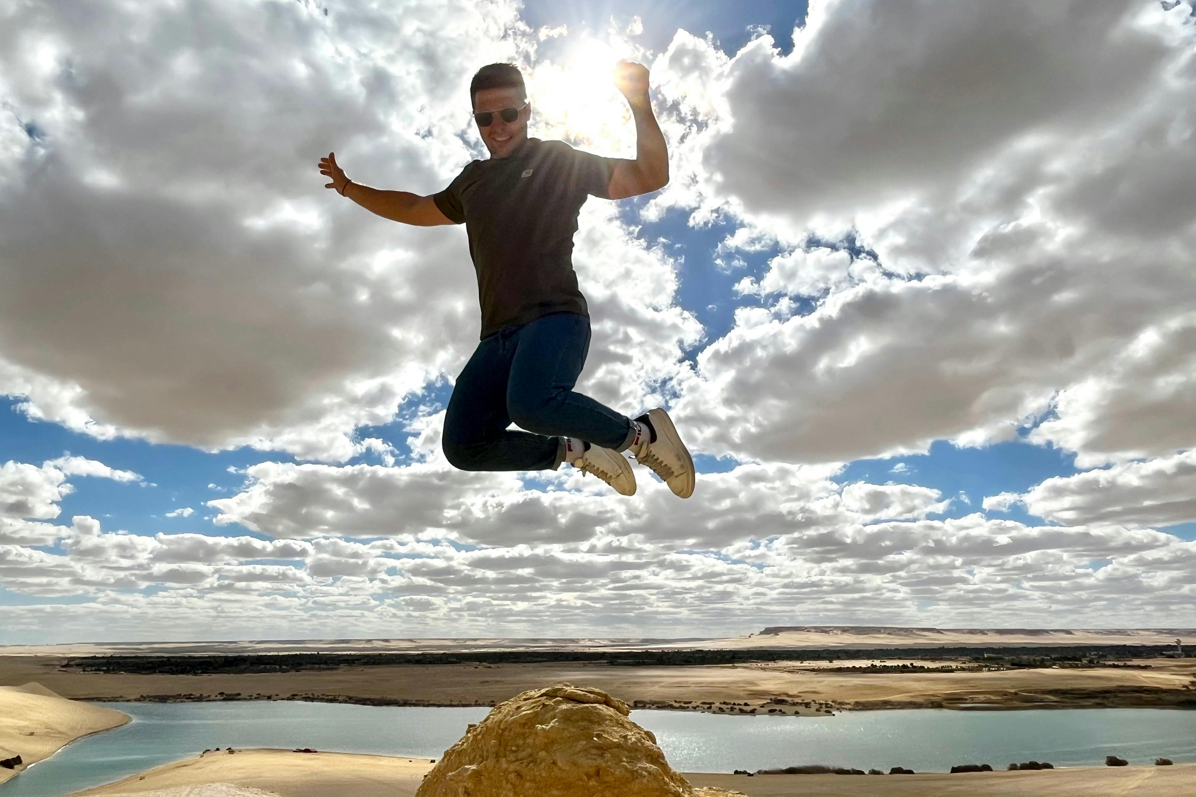 와디 엘 라이언 호수