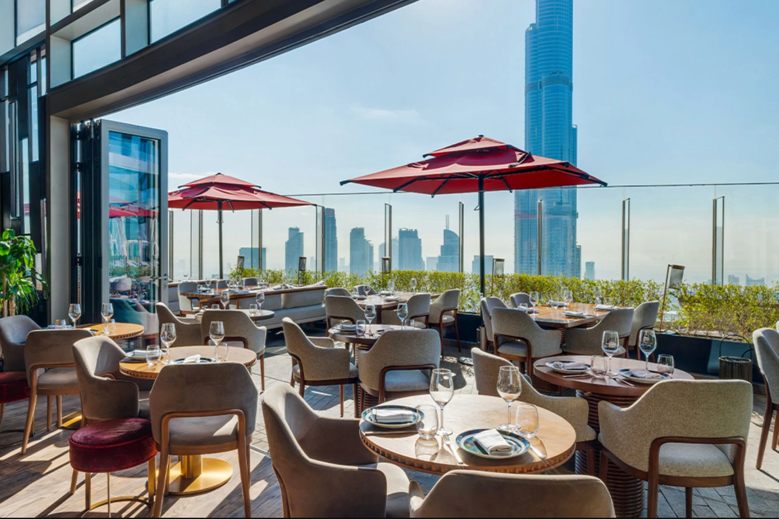 CÉ LA VI Dubai: Comida + Bebidas
