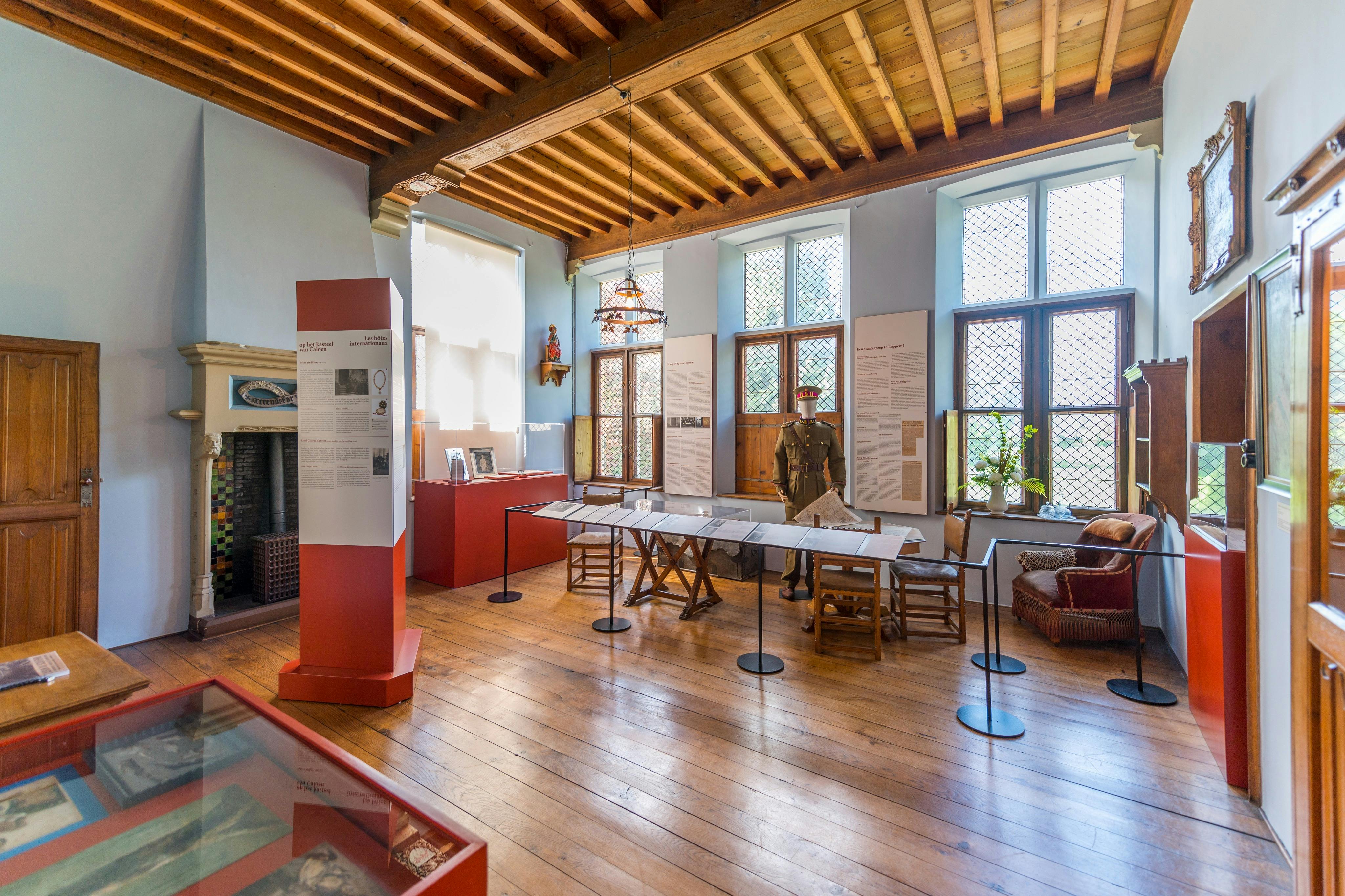 The study of King Albert I during his stay.