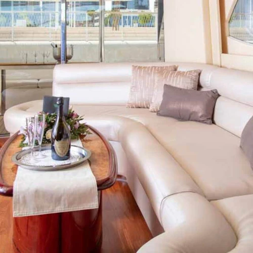 Dubai: Private Luxury Yacht Experience - Photo 11