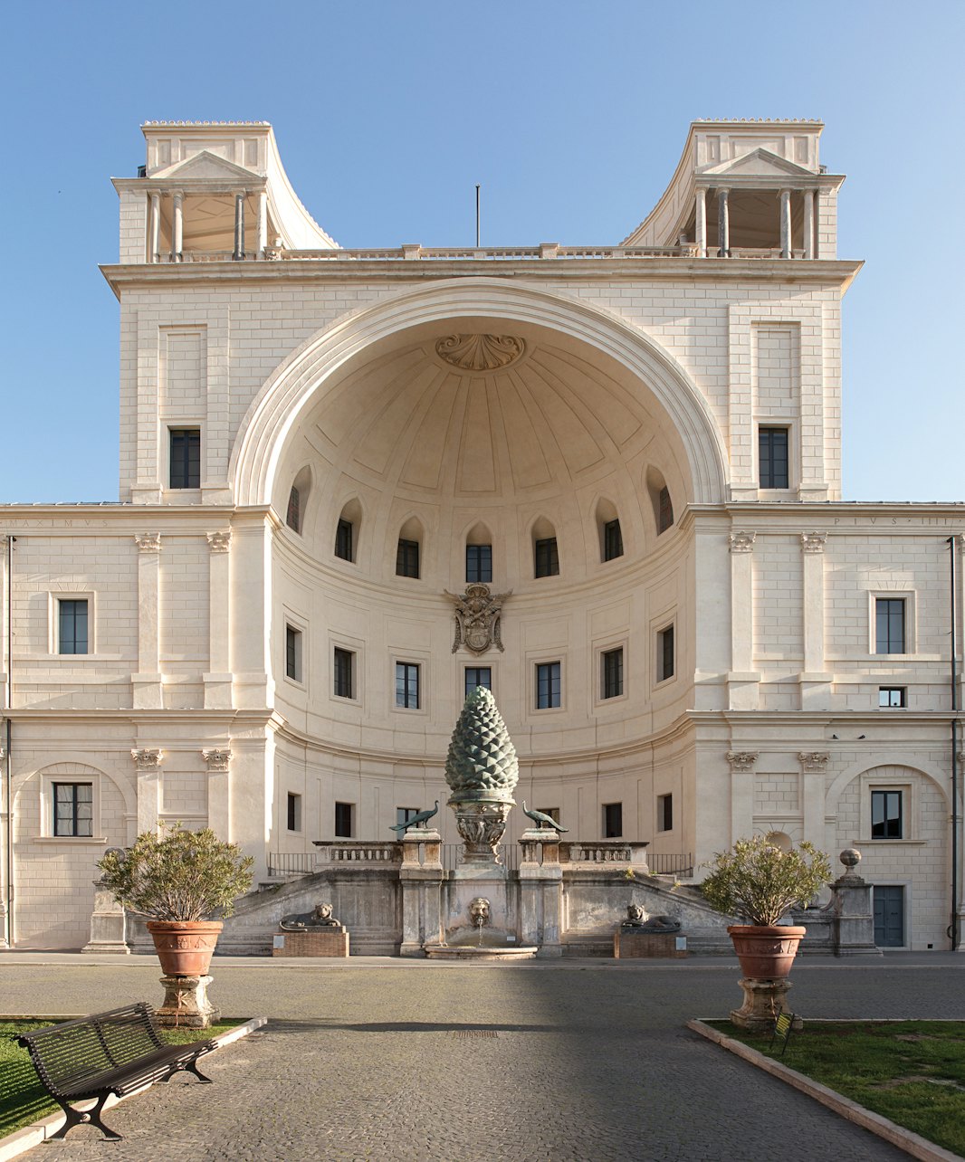 Museos Vaticanos y Capilla Sixtina: Entrada anticipada con desayuno - Alojamientos en Roma