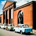 Trabants at the Culisse Wall, the main entrance of Memento Park