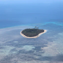 Great Barrier Reef: Reef Hopper Flight Tickets 2
