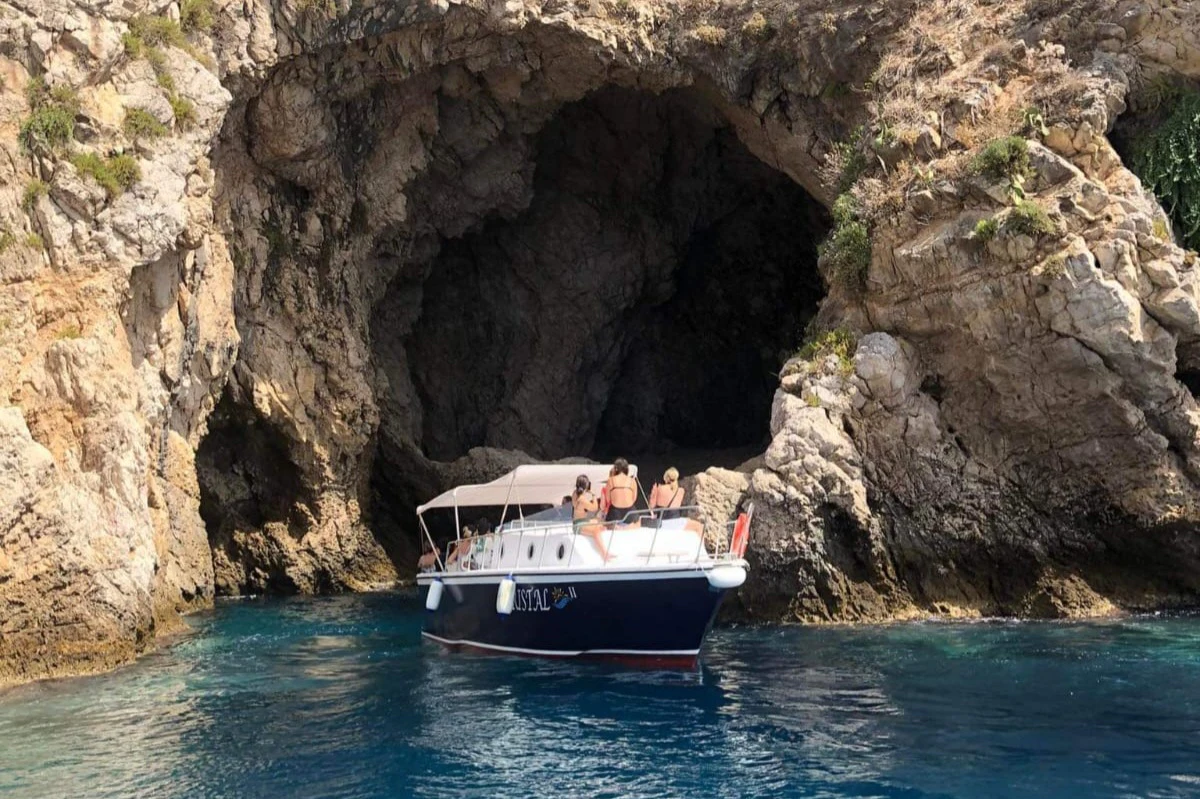 Cruise Giardini Naxos Taormina, Isola Bella