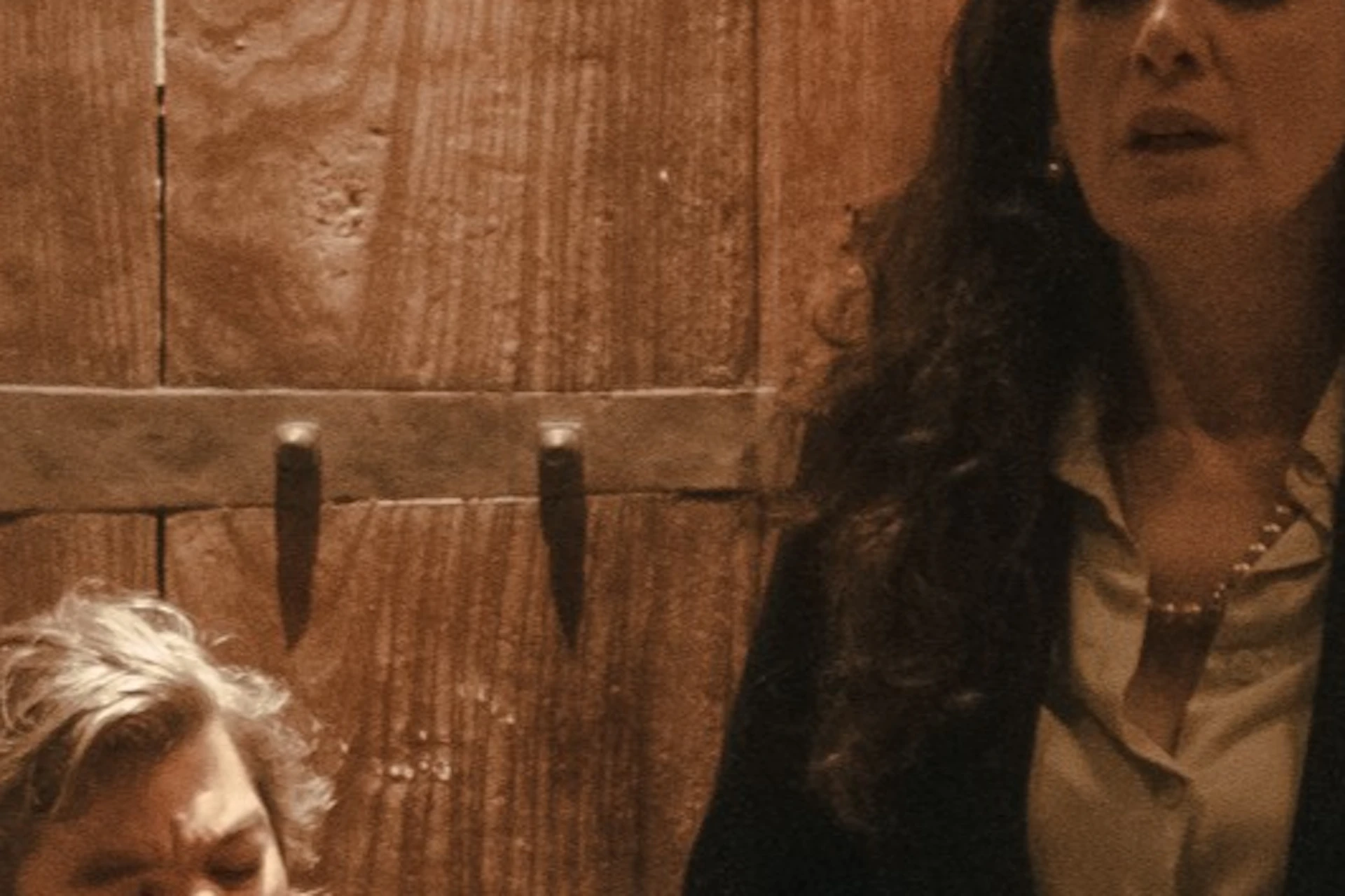 Traditional Fado Show in Lisbon - Mesa de Frades