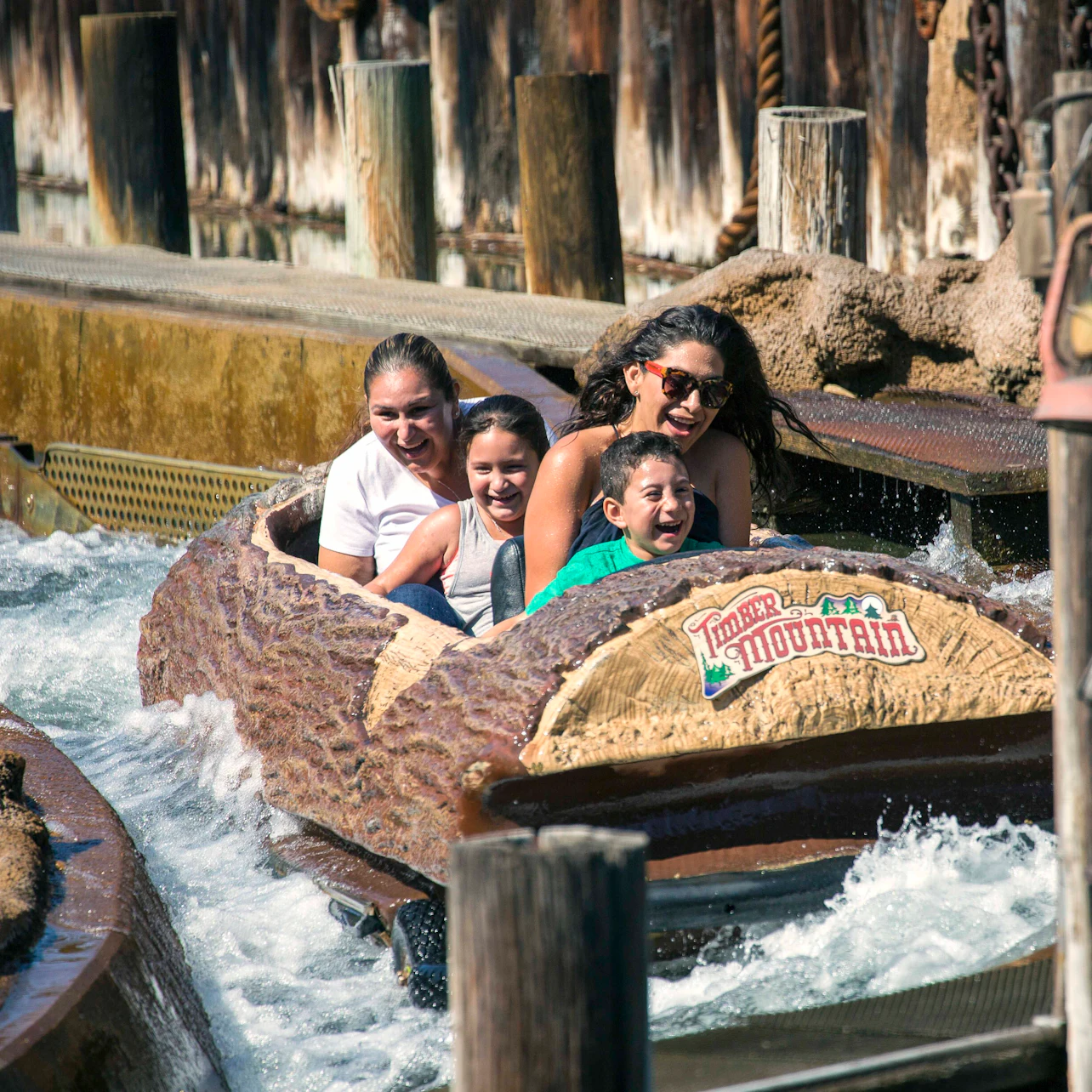 Knott’s Berry Farm: One Day Ticket in Buena Park – Tiqets