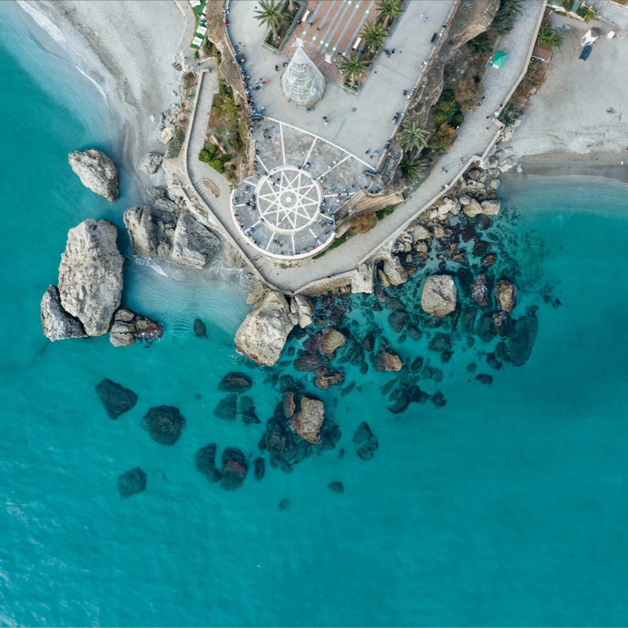 Frigiliana & Nerja: Guided Day Tour from Malaga