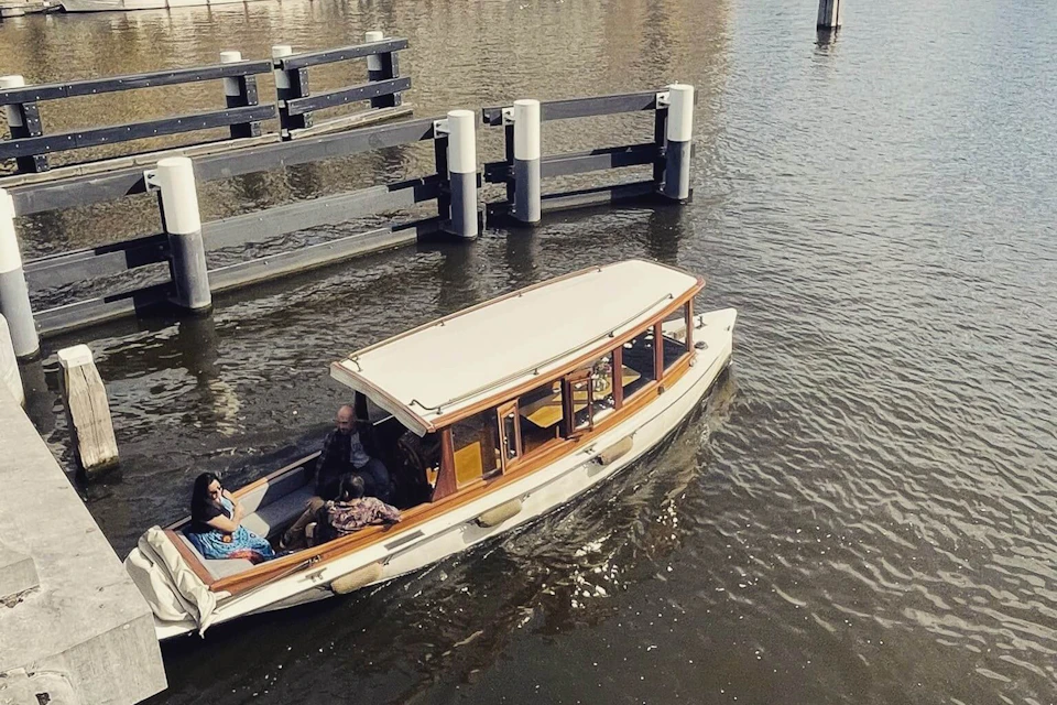 Open deck of the saloon boat Undine