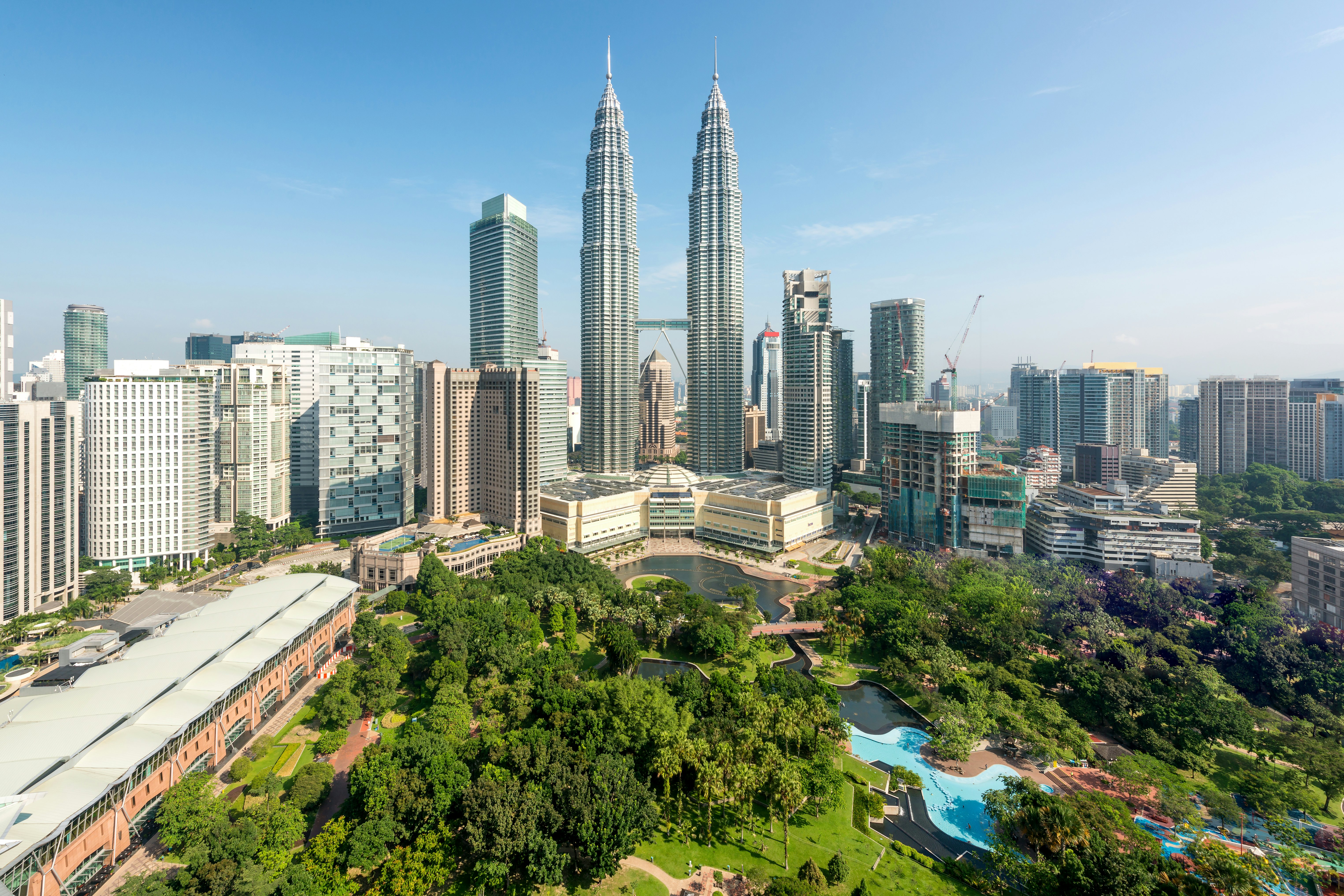 Park klcc water Travelers Social