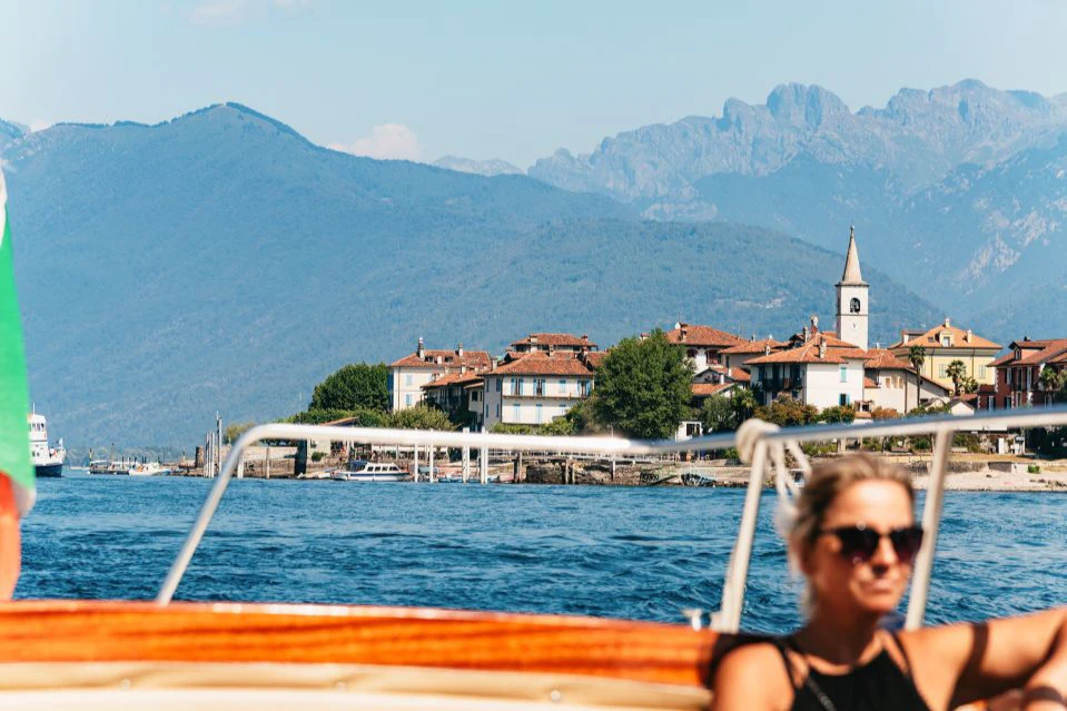 Isola dei Pescatori: Hop-on Hop-off Boat Tour from Stresa