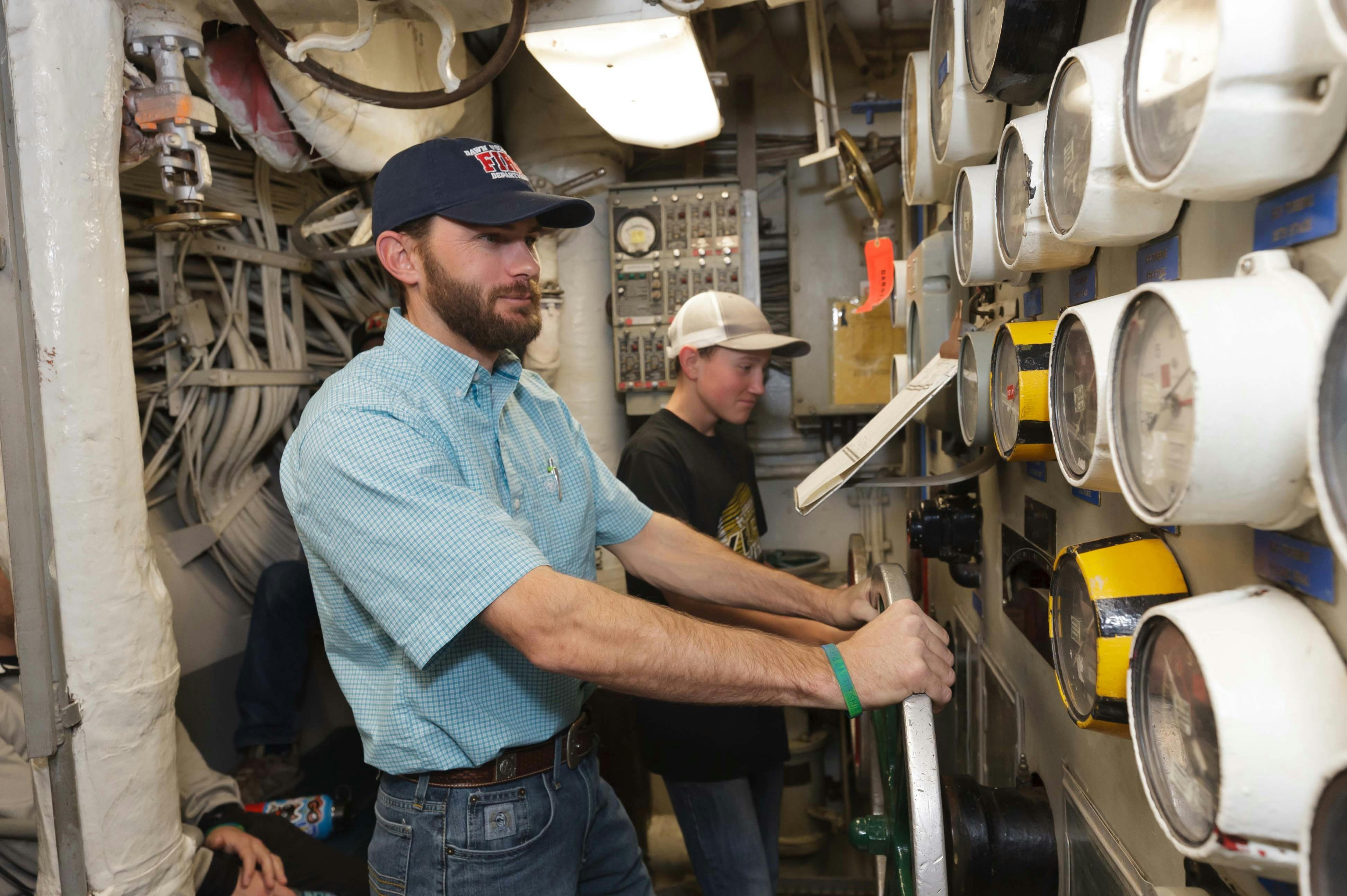 Battleship IOWA: Guided Engineering Tour + Life of a Sailor Experience Access - Photo 3