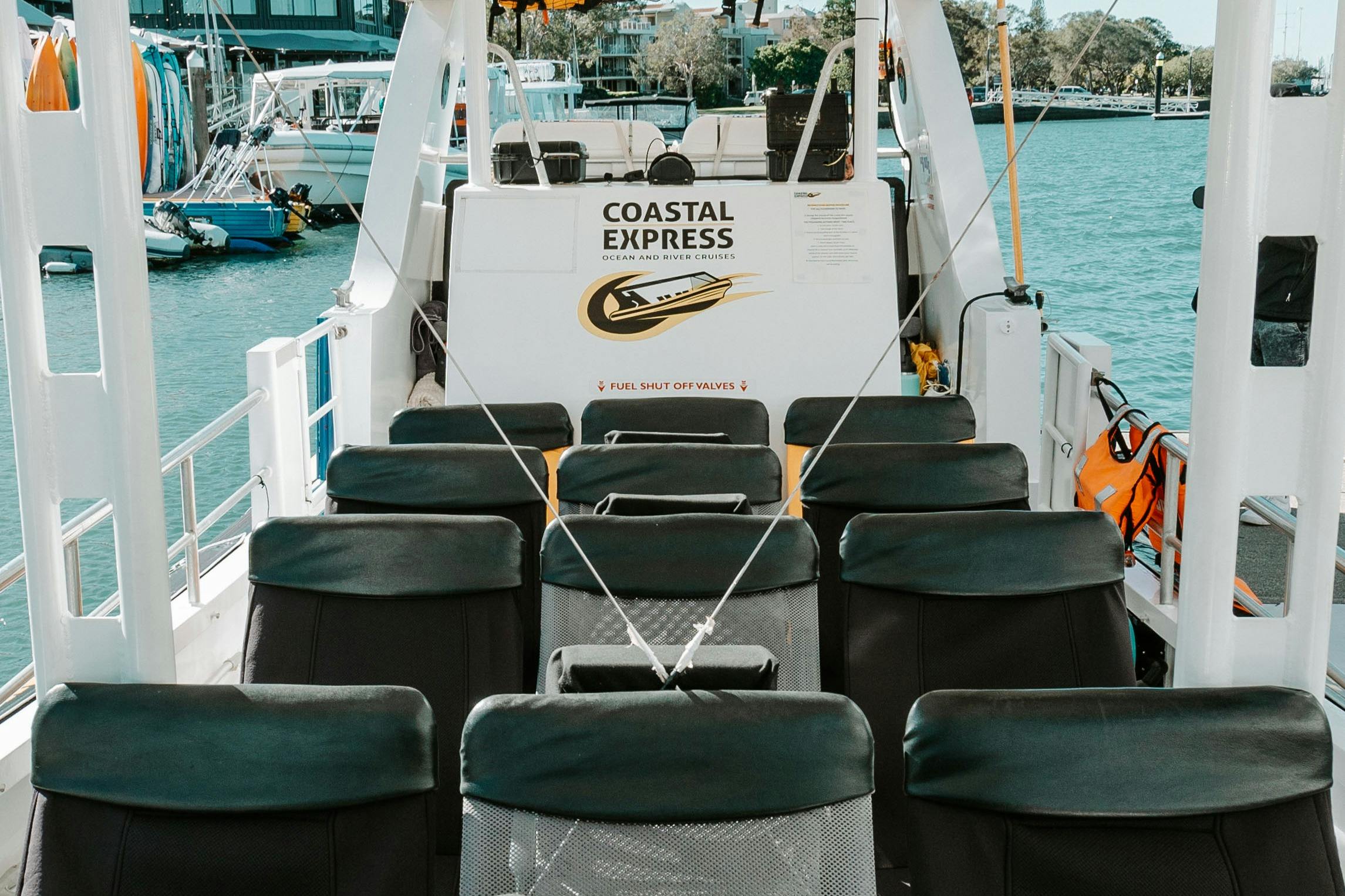 Dobrodružná raftingová loď pro pozorování velryb