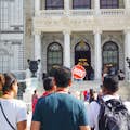 VIP vstupenky do paláce Dolmabahce s turistickým průvodcem a audioprůvodcem