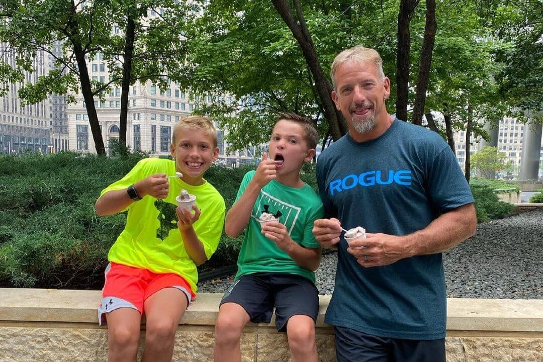 Family & Food Bike Tour of Top Attractions