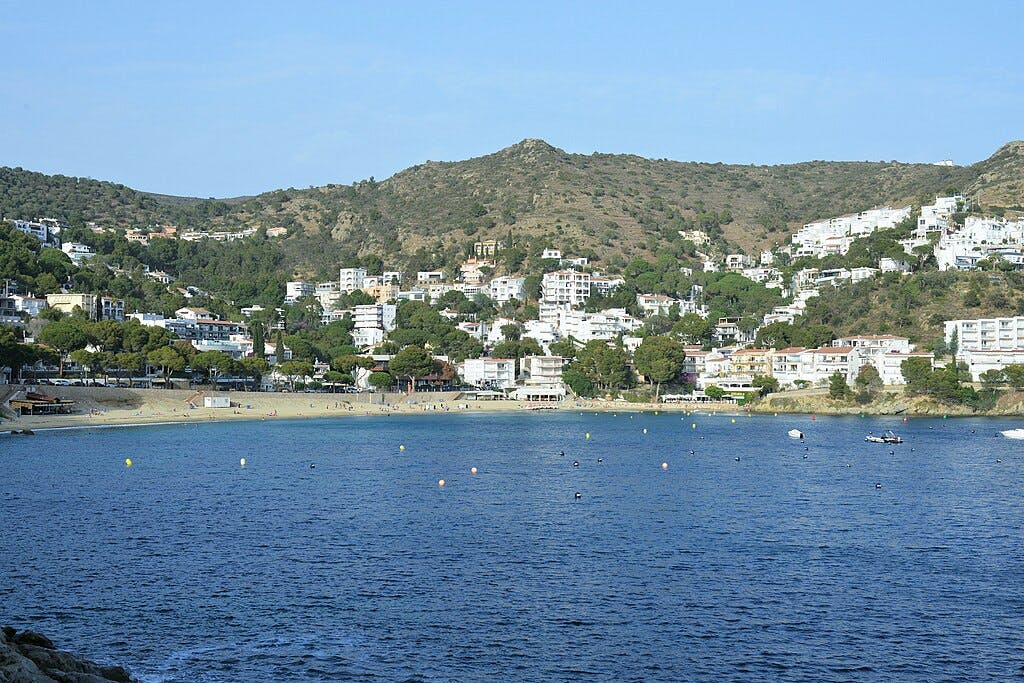 Platja de Canyelles Petites in Roses