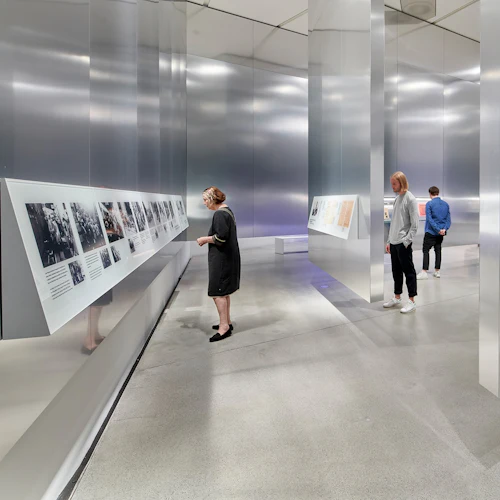 Museu Judaico de Berlim: bilhete de entrada + Defiance Acesso à exposição - Photo 2