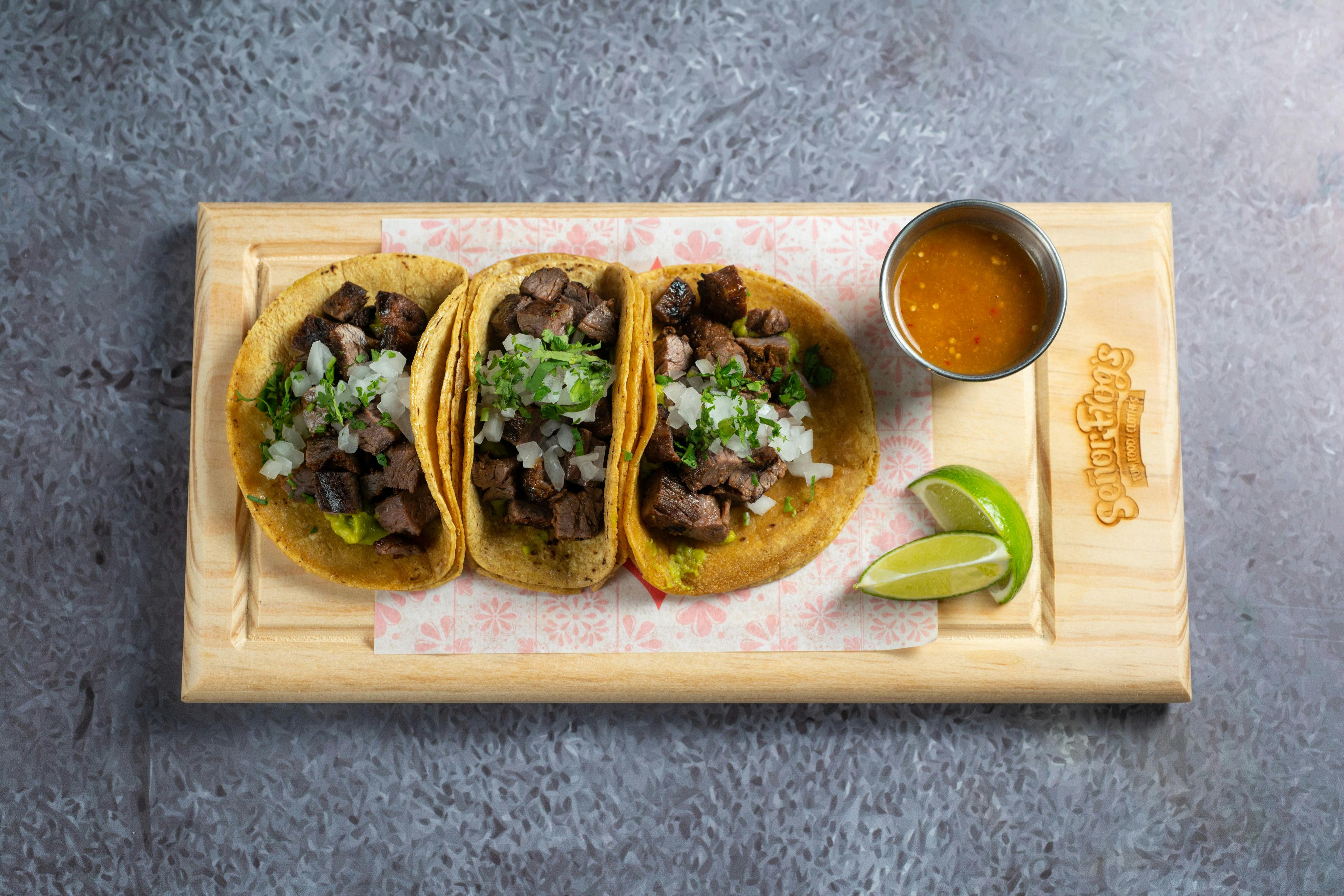 Señor Frog's Restaurant的美食