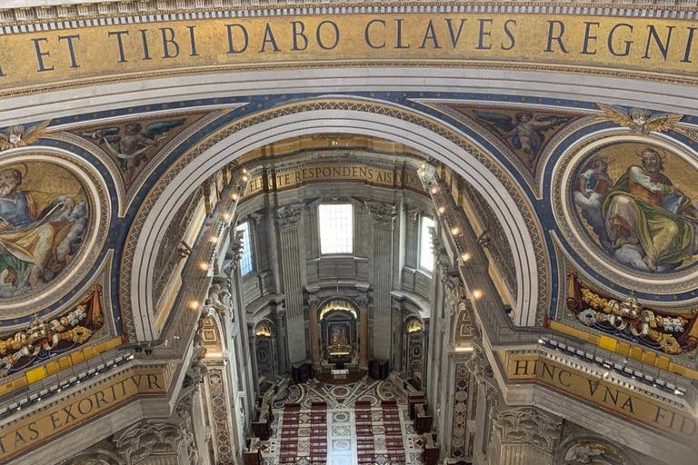 Basilica di San Pietro: Biglietto con accesso rapido + Tour guidato + Accesso alla cupola — 4