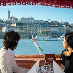Budapest: 1.5-Hr Danube Sightseeing Cruise 3