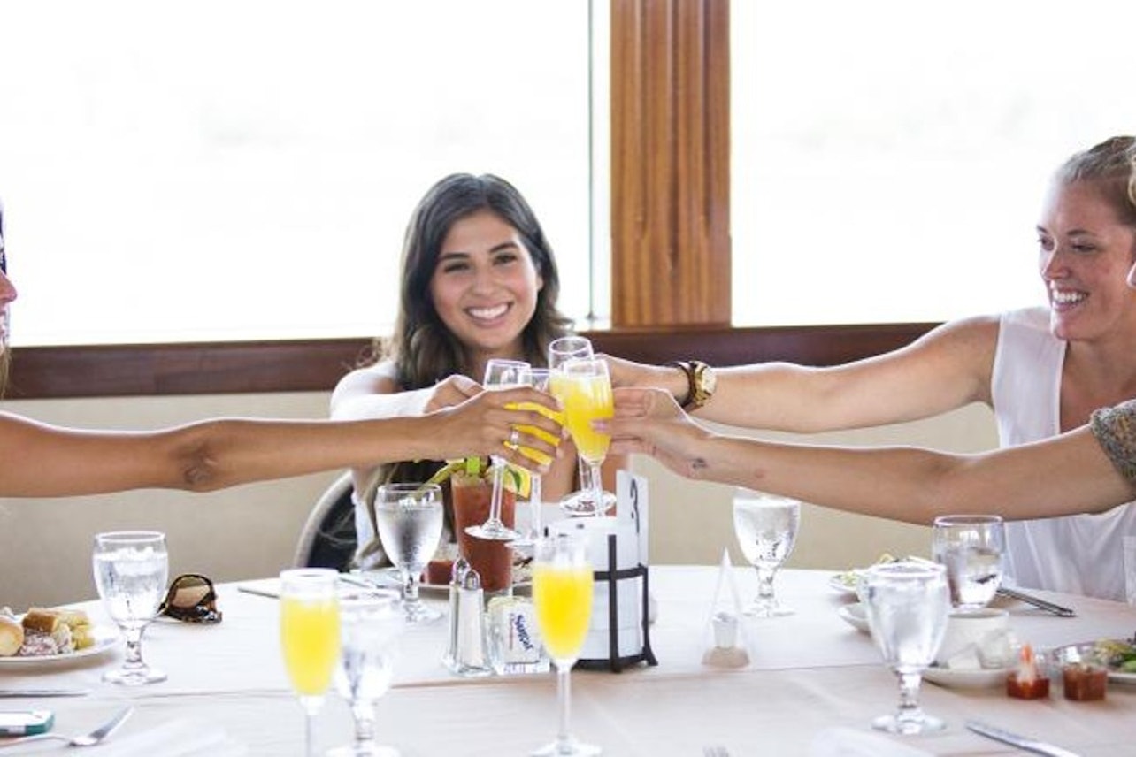 San Diego: Champagne Brunch Cruise - Accommodations in San Diego